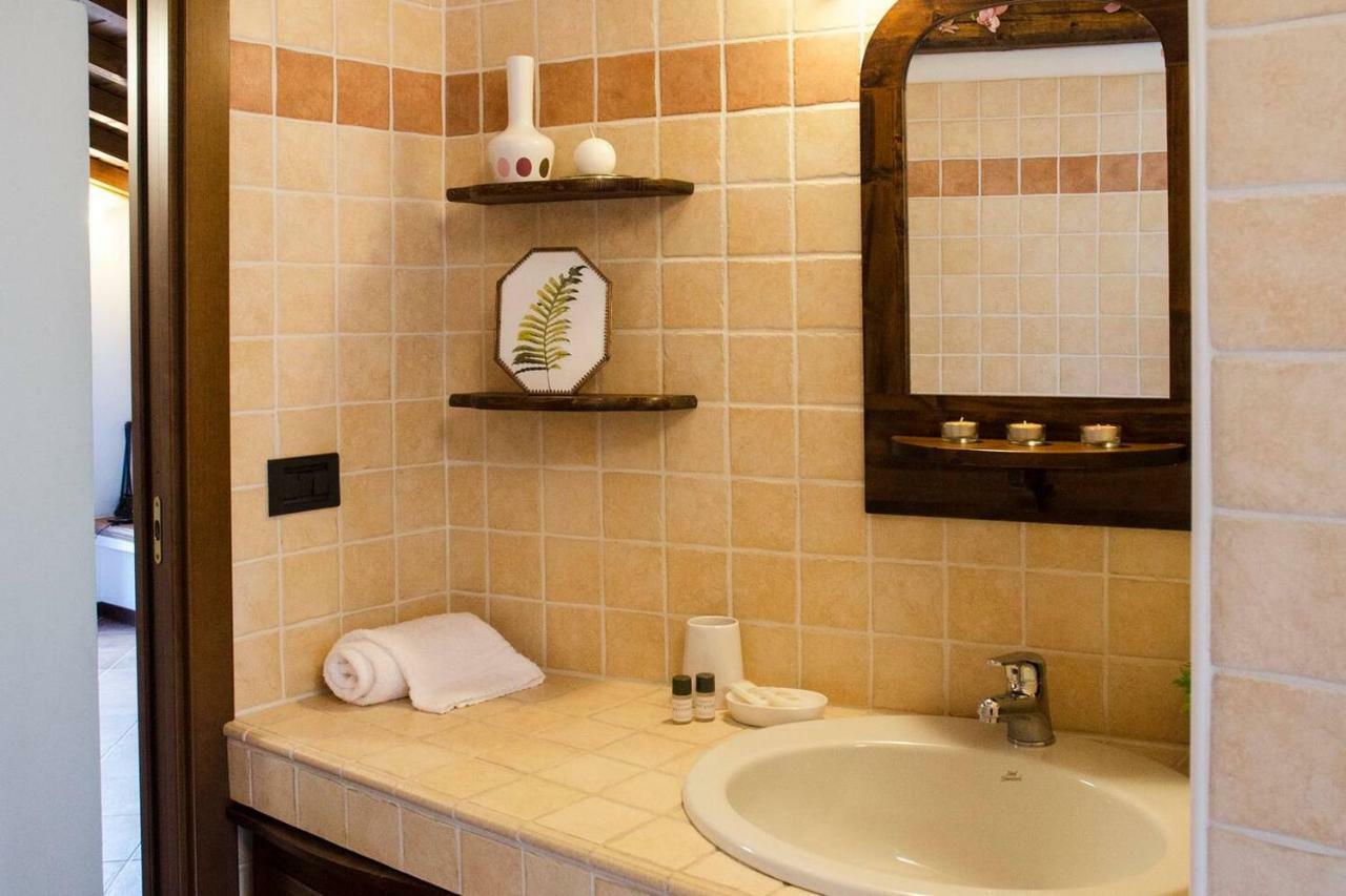 ארגגנו Altido Perfect For Couple, Fantastic Lake View, Terrace And Parking מראה חיצוני תמונה